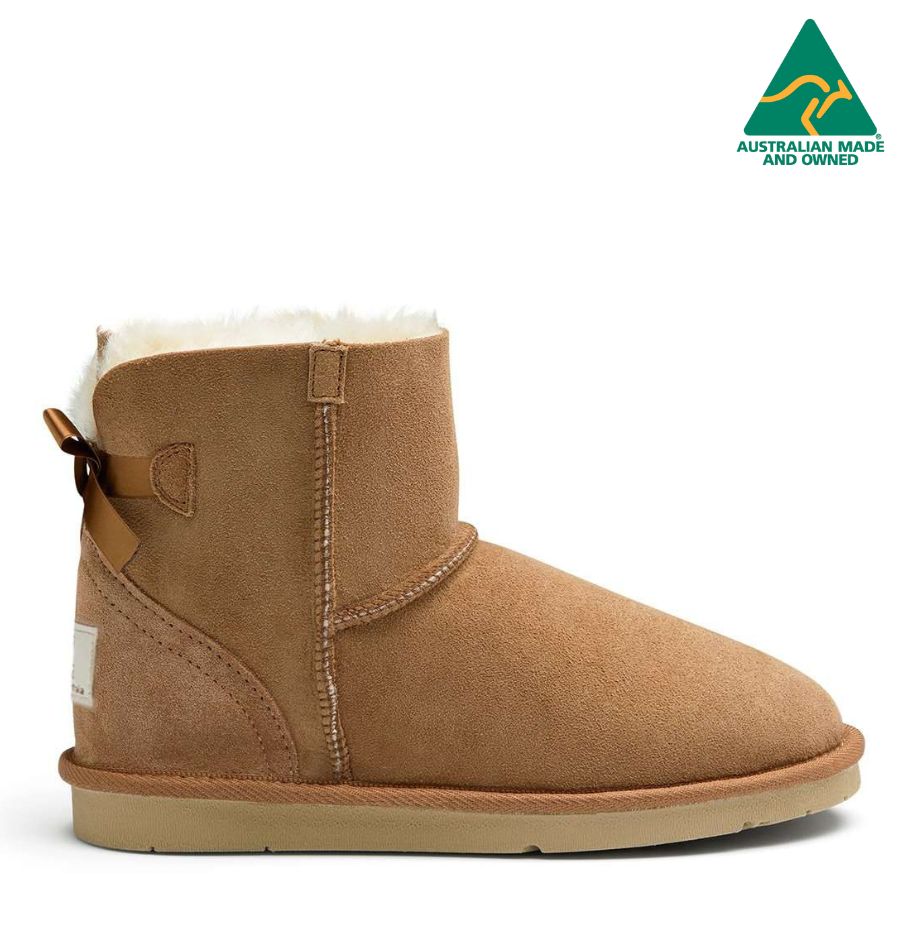 Arrow Mini Sheepskin Boot - Koalabi Australia