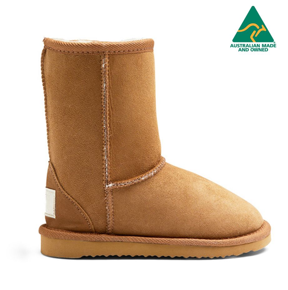 Kids Classic Short Sheepskin Boots