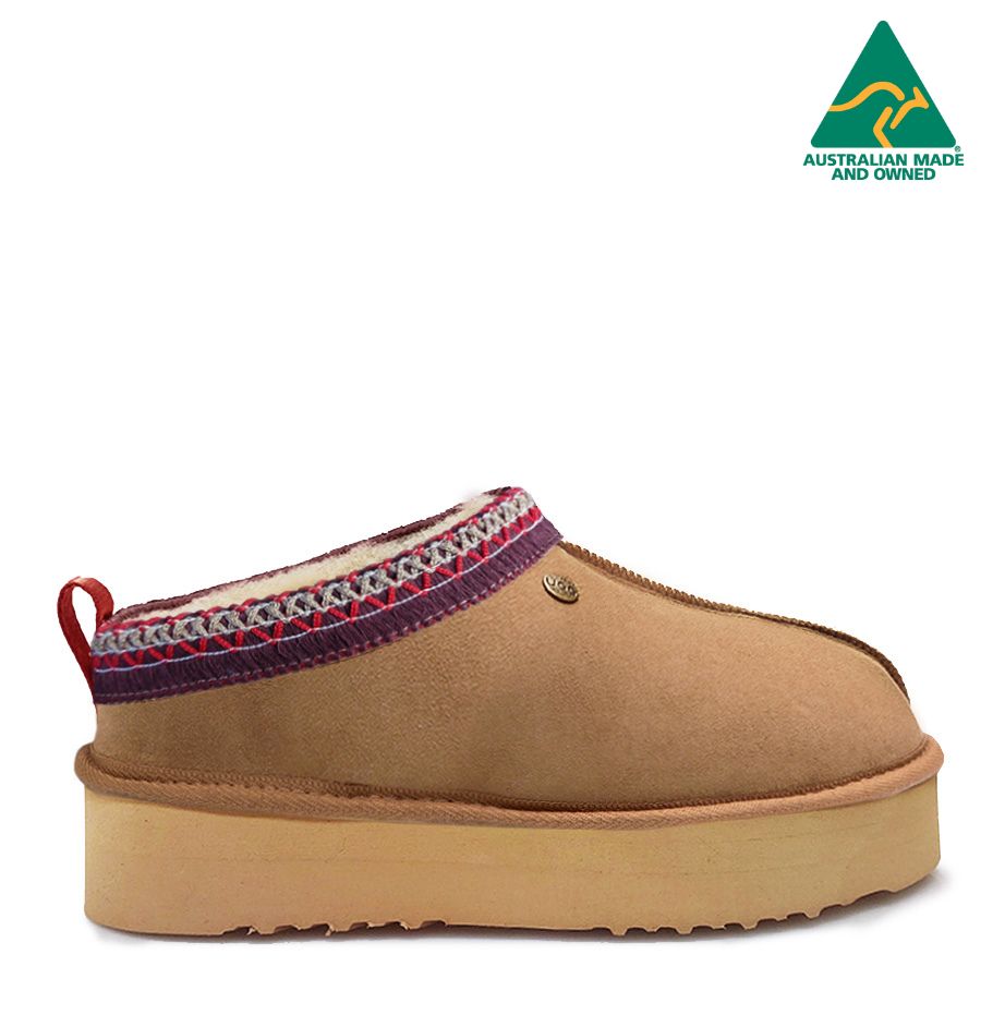 Koalabi Jasper Platform Ugg Boot in Chestnut with distinct Red Braid detailing on the collar.