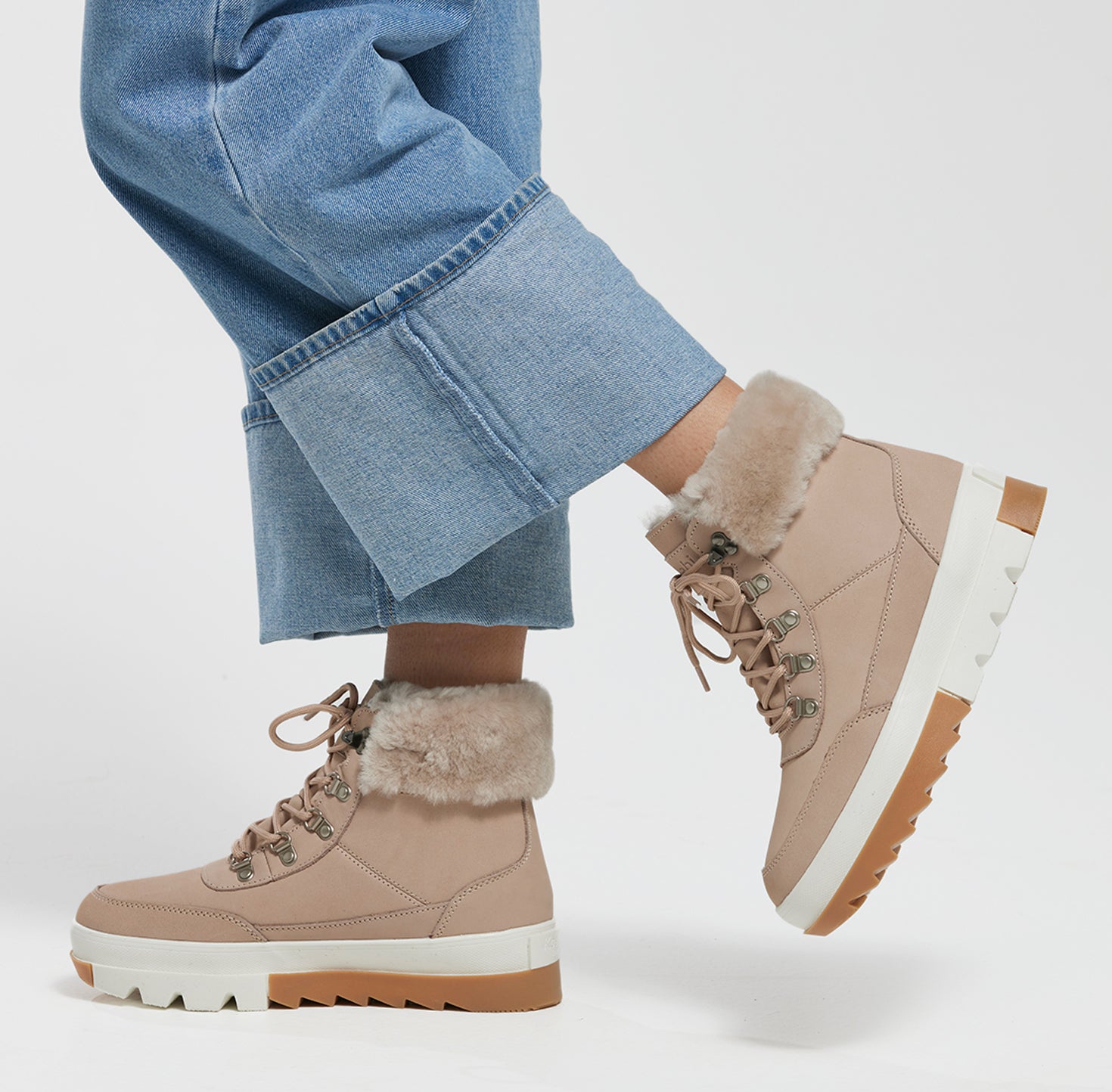 Aria Boots - pnik Side