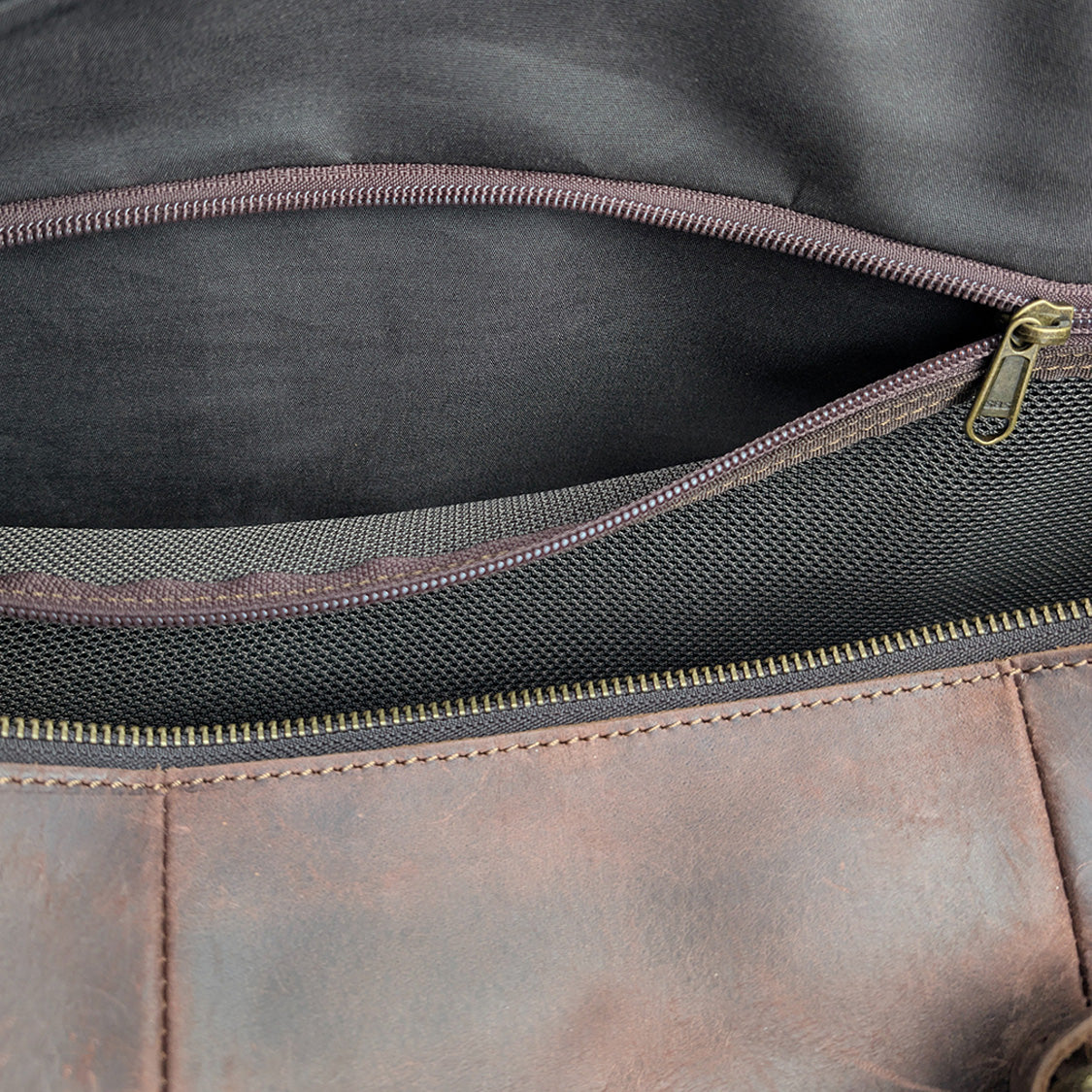Leather Duffle Bag | Overnight Bag | Koalabi Australia