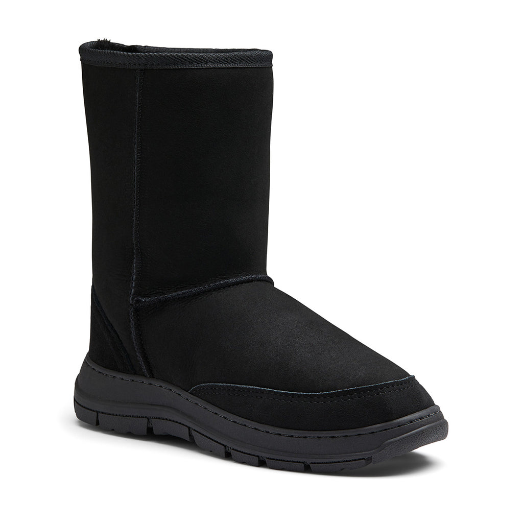 Short Terrain  Sheepskin Boots - terrainshortblack3q